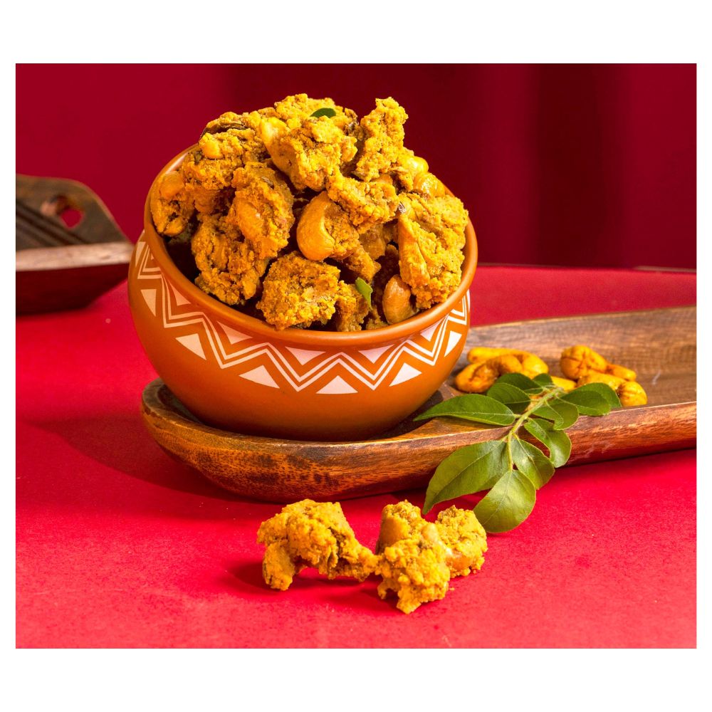Image 1 of 500 gm / Pack of 1 for the product Pulla Reddy Kaju Pakoda | Crunchy and Spicky Pulla Reddy Cashew Pakoda by G Pulla Reddy Sweets