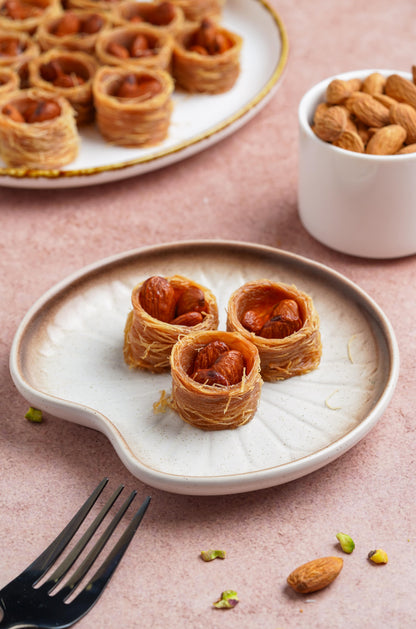 https://cdn.shopify.com/s/files/1/1857/6931/files/AlmondNest01-min.jpg?v=1762321512