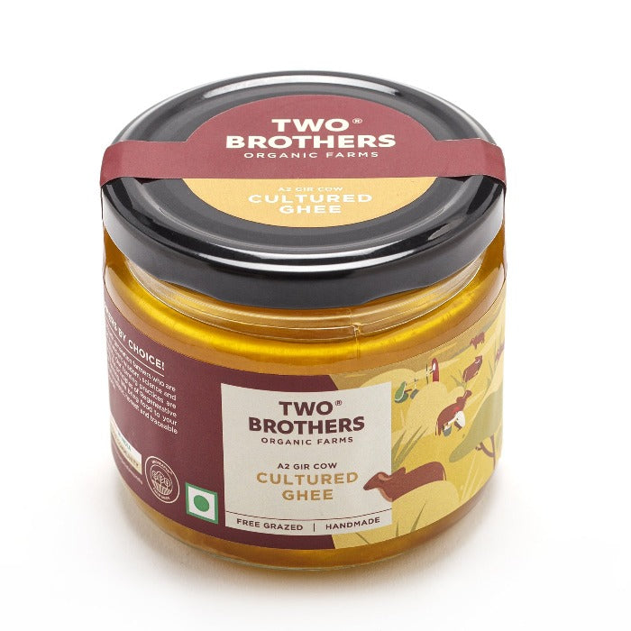 https://cdn.shopify.com/s/files/1/1857/6931/products/AmorearthDesiA2GirCowCulturedGhee2.jpg?v=1737559680