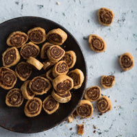 https://cdn.shopify.com/s/files/1/1857/6931/files/Bakarwadi-5.jpg?v=1736160603