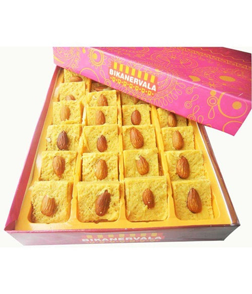 https://cdn.shopify.com/s/files/1/1857/6931/products/BikanervalaSpecialPatisaDesiGhee.jpg?v=1762274741