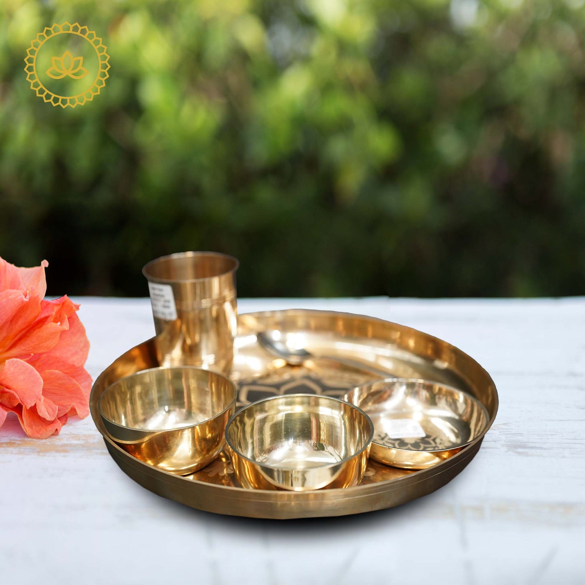 https://cdn.shopify.com/s/files/1/1857/6931/files/BronzeThaliSetMC00255.jpg?v=1762392257