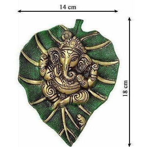 https://cdn.shopify.com/s/files/1/1857/6931/products/Designer_Patta_Ganesha_Wall_Hanging_Showpiece_copy.jpg?v=1620003507