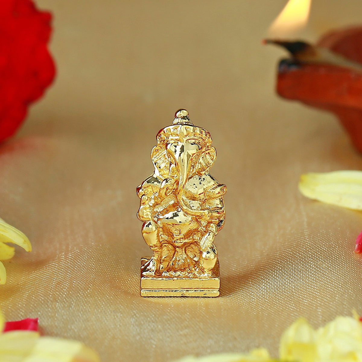 Image 1 of Default Title for the product Estele Gold-Polished Spiritual Lord Ganesha Idol for Gifts & HouseWarming/Home/Office Decors