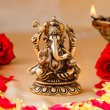 https://cdn.shopify.com/s/files/1/1857/6931/files/GAN-21-DGA_DEITY_1_1800x1800_53fe431b-61a4-44ae-b1c6-d2d9faa5781d.jpg?v=1737635817