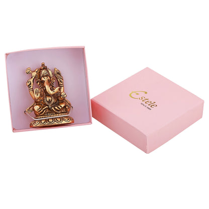 https://cdn.shopify.com/s/files/1/1857/6931/files/GAN-21-DGA_DEITY_6_1800x1800_e5f2a1ff-e416-4b97-9135-4cef799a55a0.jpg?v=1737635817