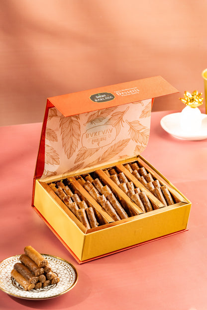 https://cdn.shopify.com/s/files/1/1857/6931/files/GourmetBaklava_Eid202500238.jpg?v=1762321317