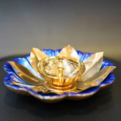 https://cdn.shopify.com/s/files/1/1857/6931/products/HBfKUGvGYY.jpg?v=1703136266