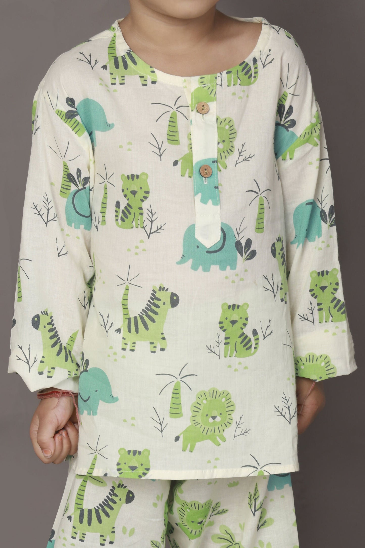 https://cdn.shopify.com/s/files/1/1857/6931/files/IwGmkWguae.jpg?v=1779532350