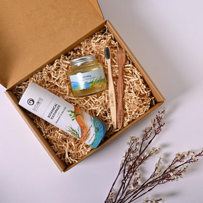 https://cdn.shopify.com/s/files/1/1857/6931/files/OralCareHamper.jpg?v=1770218750