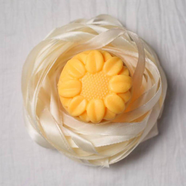 https://cdn.shopify.com/s/files/1/1857/6931/products/QzvHdLEzvT.jpg?v=1762275131