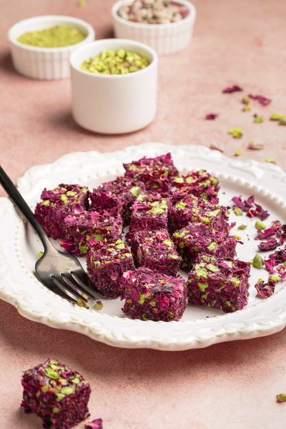 https://cdn.shopify.com/s/files/1/1857/6931/files/RoseDelight02.jpg?v=1762321678