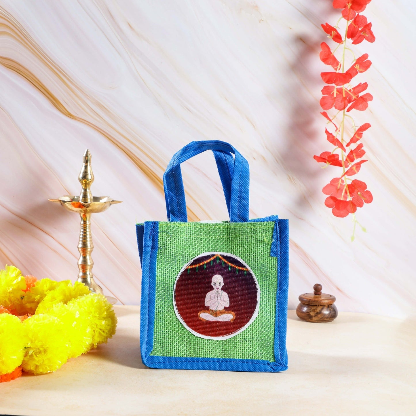 https://cdn.shopify.com/s/files/1/1857/6931/files/Rudra_M_236_531ffd18-6953-424a-a55d-d5c755e4d851.jpg?v=1741322115