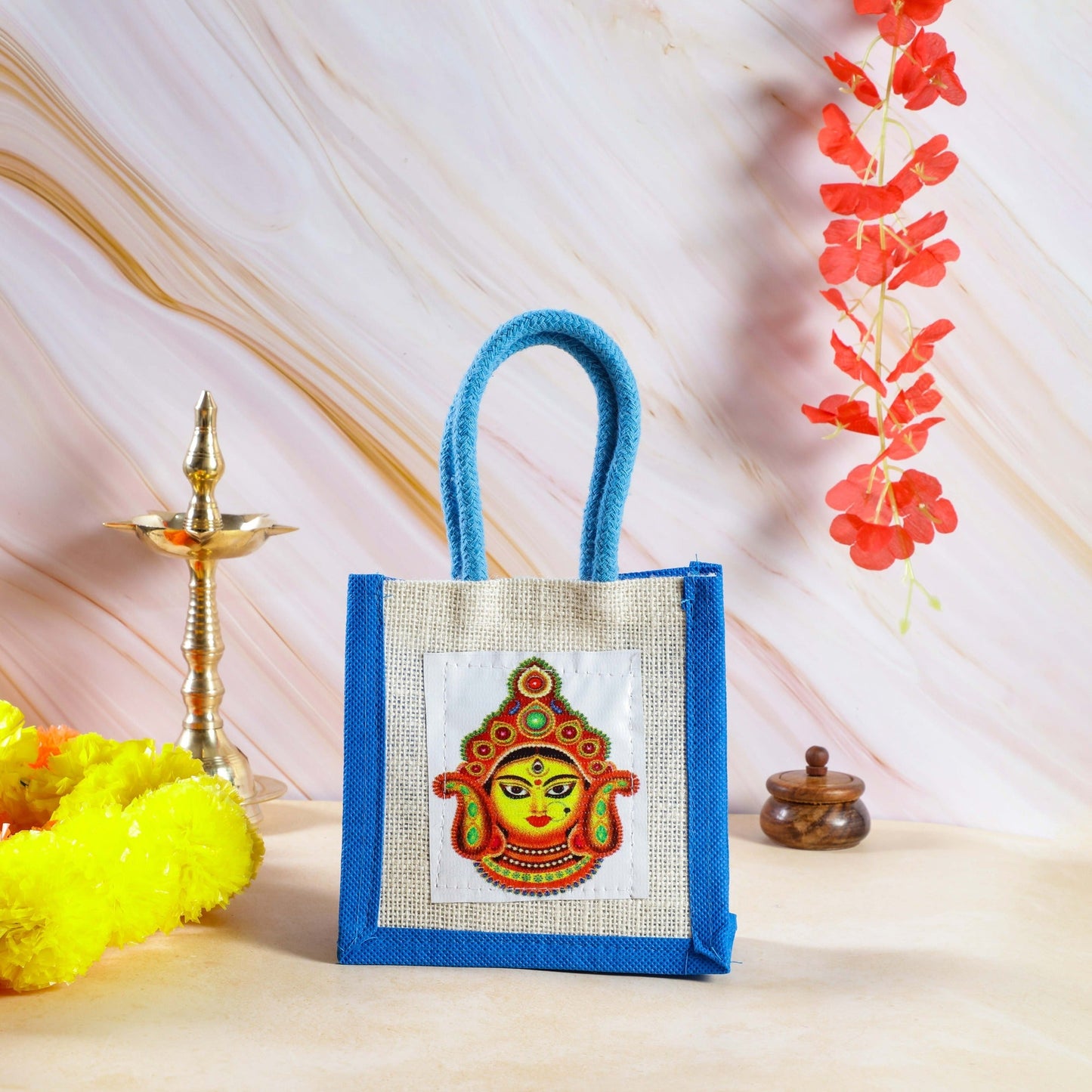 https://cdn.shopify.com/s/files/1/1857/6931/files/Rudra_M_237_e706ac87-b20e-4290-b3c7-c5bb2aef093b.jpg?v=1741322115