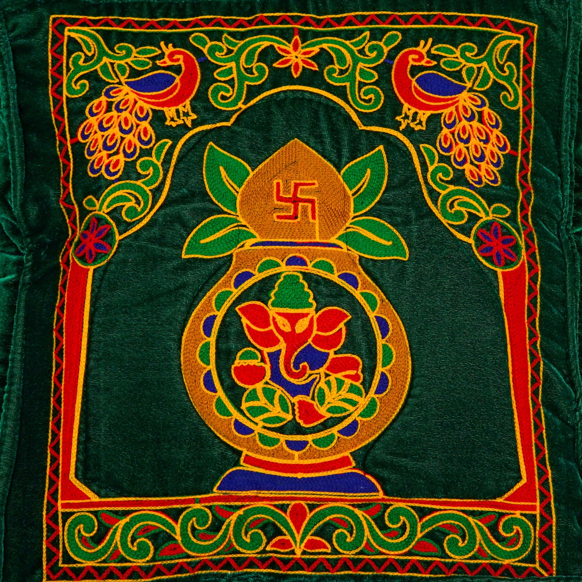 https://cdn.shopify.com/s/files/1/1857/6931/files/SRI_RUDRA_387_d35f69a6-f83f-4f08-aa0e-15bdcfb5c735.jpg?v=1741322119