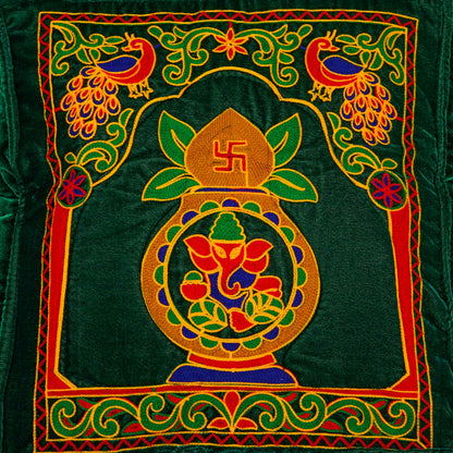 https://cdn.shopify.com/s/files/1/1857/6931/files/SRI_RUDRA_387_d35f69a6-f83f-4f08-aa0e-15bdcfb5c735.jpg?v=1741322119
