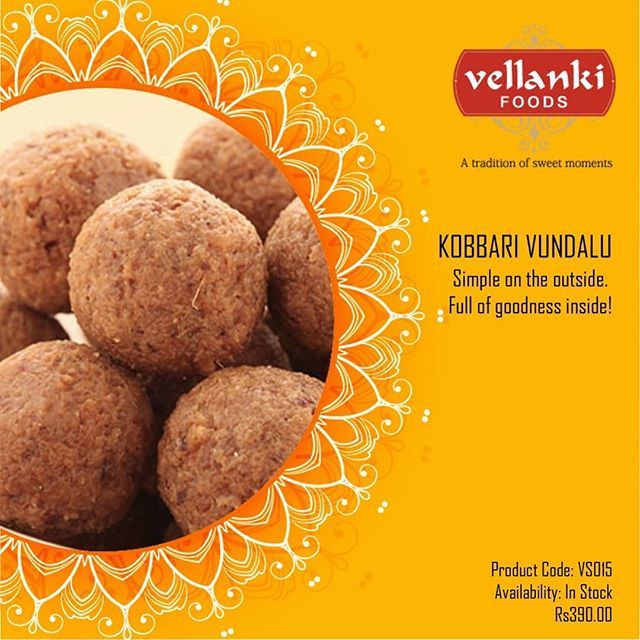 https://cdn.shopify.com/s/files/1/1857/6931/products/VellankiFoods-CoconutLadduKobbariVundalu.jpg?v=1738825604
