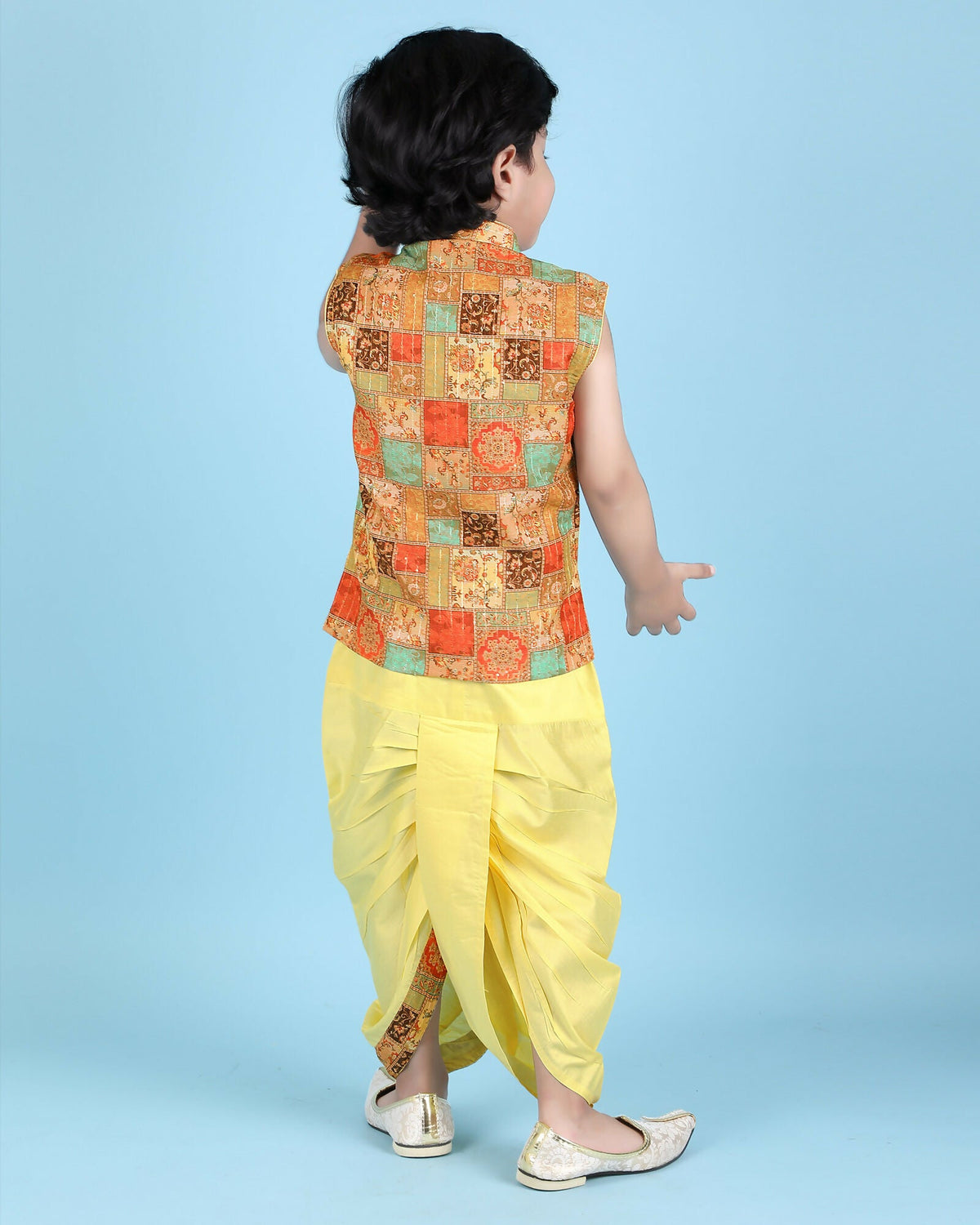 Image 2 of Joban Fashion Kids Island Cotton Sleeveless printed Kurta and Solid Dhoti - Yellow