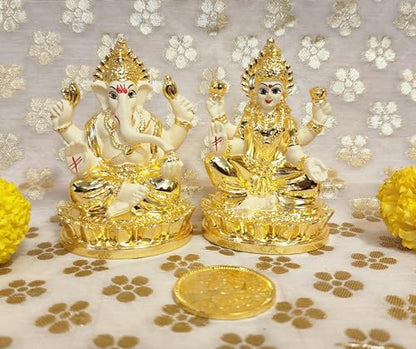 Image 5 of Gold Art India Laxmi Ganesh Gold Plated Off White Terracotta Idol for Home with Gold Plated Coin (3" Inch)