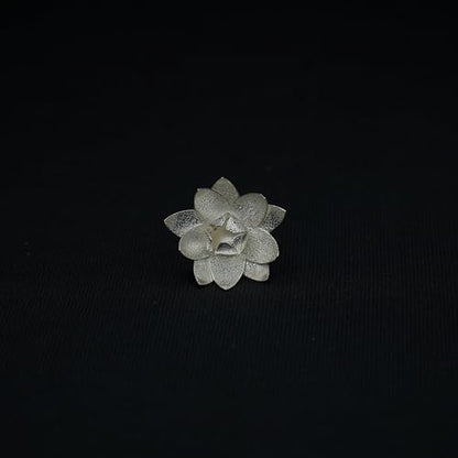 Image 1 of Default Title for the product Dista Silvers Lotus Flower 3g