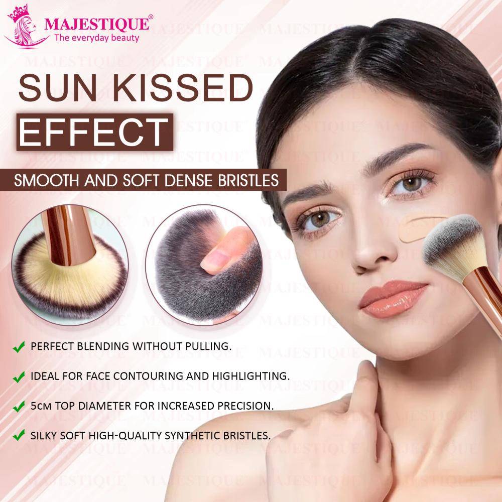 Image 6 of Majestique Large Premium Powder And Foundation Brush