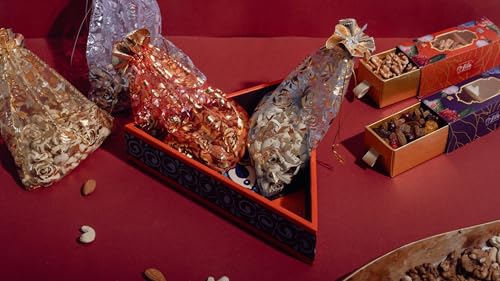 Image 2 of LILA DRY FRUITS Diwali Gift Hamper with Cashews, Almonds, Pista