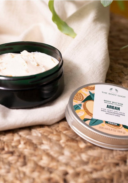 https://cdn.shopify.com/s/files/1/1857/6931/files/argan_body_butter_200ml_5_inecops128_1.jpg?v=1714459454