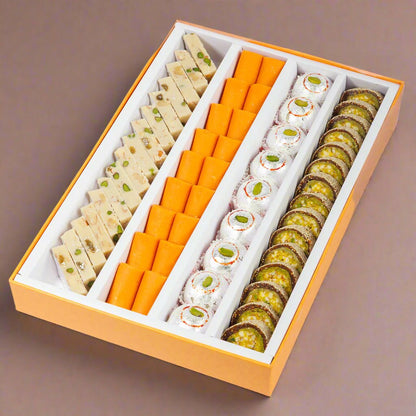 https://cdn.shopify.com/s/files/1/1857/6931/files/assorted-kaju-sangrah-4469819.jpg?v=1762168633