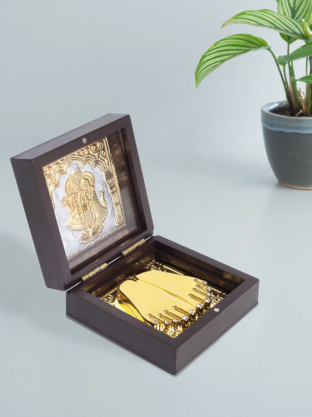 https://cdn.shopify.com/s/files/1/1857/6931/products/bFIcD2rEQR.jpg?v=1762424566