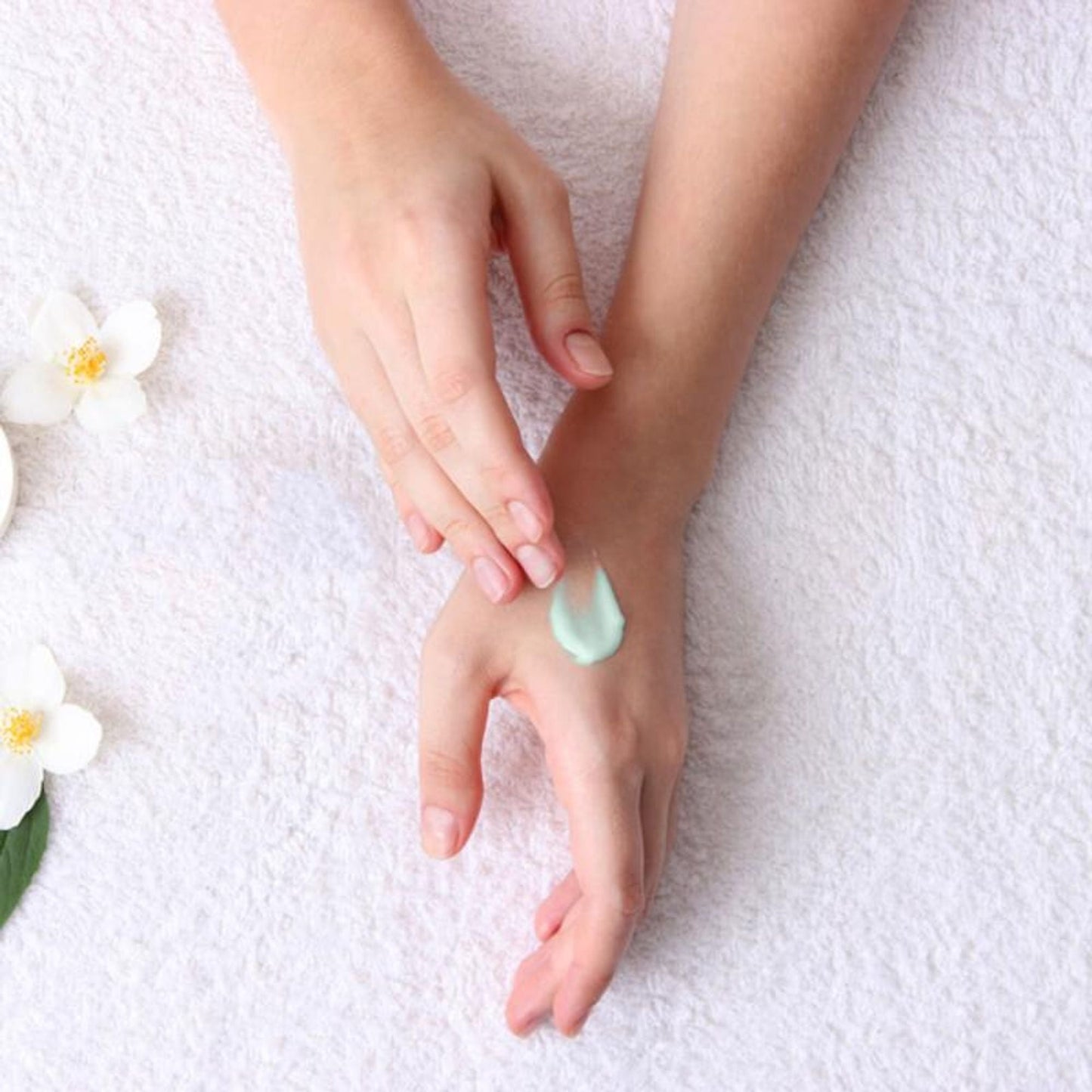 https://cdn.shopify.com/s/files/1/1857/6931/files/c1e6dbbGLAMO00000004_4.jpg?v=1771585109