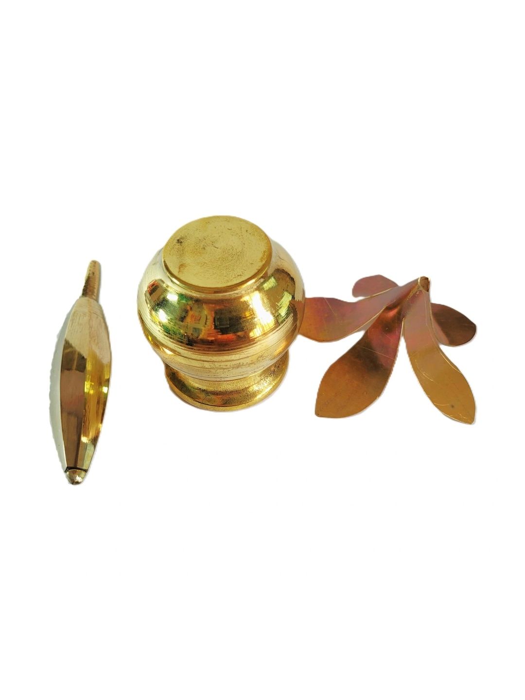 Image 5 of HATEKHORI 3 Pieces Brass Kalash with Banana & Aam Pata