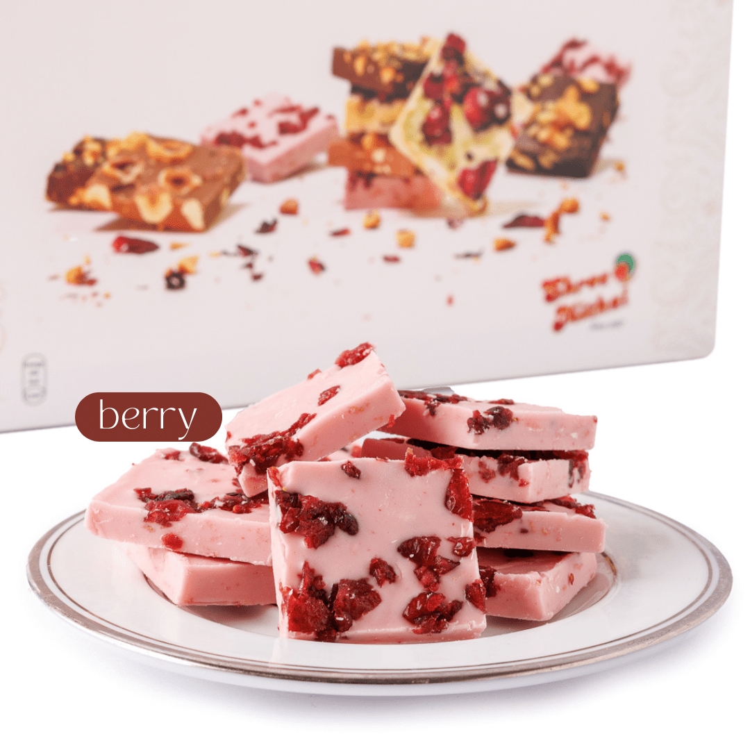 https://cdn.shopify.com/s/files/1/1857/6931/files/chocolate-gourmet-box-4162604.png?v=1762169017