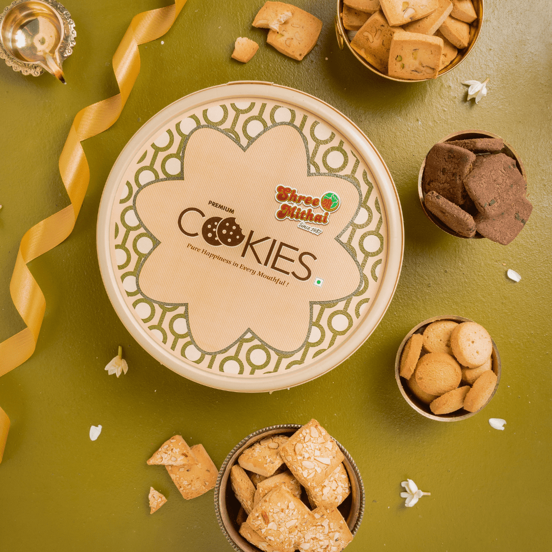 https://cdn.shopify.com/s/files/1/1857/6931/files/cookies-gift-box-1507066.png?v=1762169070