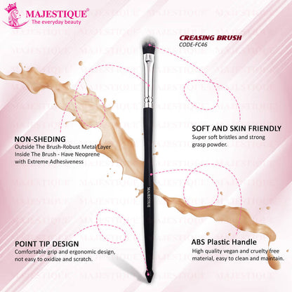 Image 3 of Majestique Professional Makeup Creasing Makeup Brush
