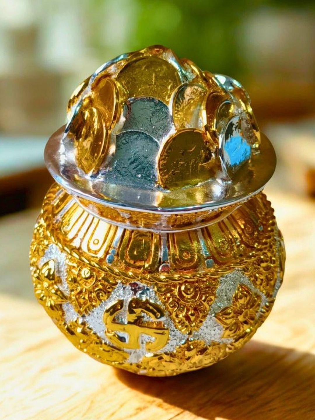 Image 2 of THE HOME CO. 24K Gold-Plated Kalash