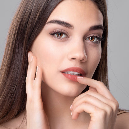 https://cdn.shopify.com/s/files/1/1857/6931/files/da34130MAKEU00001100_3.jpg?v=1769591190