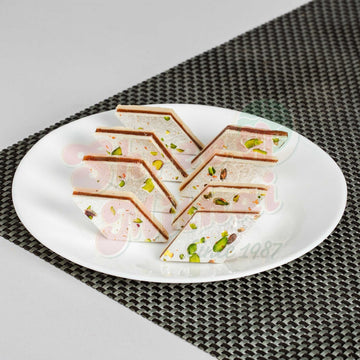https://cdn.shopify.com/s/files/1/1857/6931/files/dates-burfi-813704.jpg?v=1762168847