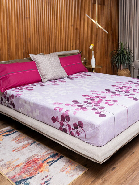https://cdn.shopify.com/s/files/1/1857/6931/products/ec29440c-3e8f-4362-9678-a68bbedba0501677670553313URBANSPACEDivinePurplePinkFloralPrintedPureCotton144TCDouble1.jpg?v=1762418400