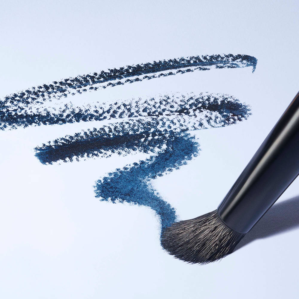 Image 3 of e.l.f. Cosmetics Smudge 'N Smoke Eyeliner Brush