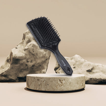 https://cdn.shopify.com/s/files/1/1857/6931/files/hair-brush-creative-01.jpg?v=1771398831