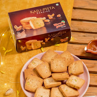 https://cdn.shopify.com/s/files/1/1857/6931/files/kaju-pista-cookies-890713.jpg?v=1762169586