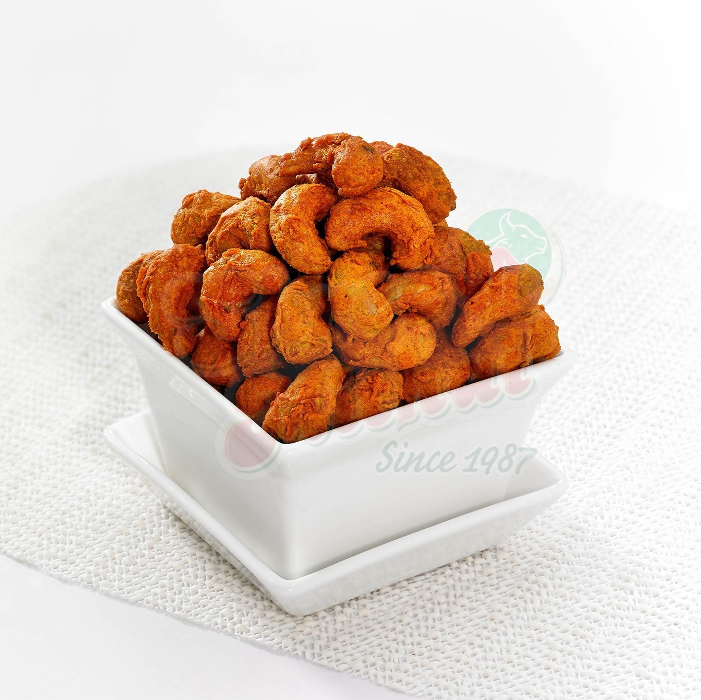 https://cdn.shopify.com/s/files/1/1857/6931/files/masala-cashew-582428.jpg?v=1762169348
