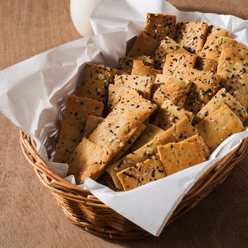https://cdn.shopify.com/s/files/1/1857/6931/files/multigrain-lavash-295632.jpg?v=1762169616
