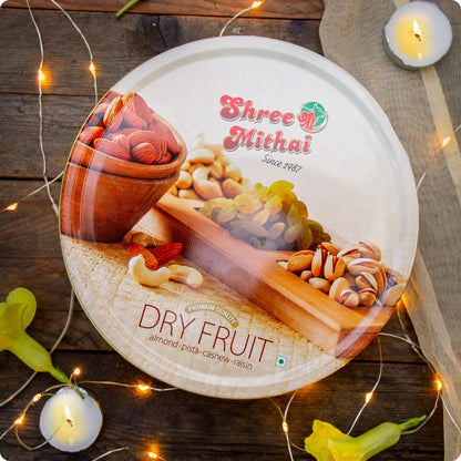 https://cdn.shopify.com/s/files/1/1857/6931/files/royal-dry-fruit-tin-250g-222642.jpg?v=1762169493