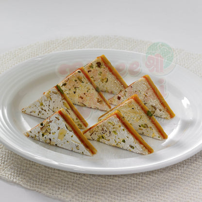 https://cdn.shopify.com/s/files/1/1857/6931/files/sangam-burfi-426129.jpg?v=1762168993