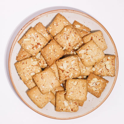 https://cdn.shopify.com/s/files/1/1857/6931/files/sugarfree-almond-cookies-8463882.jpg?v=1762169038