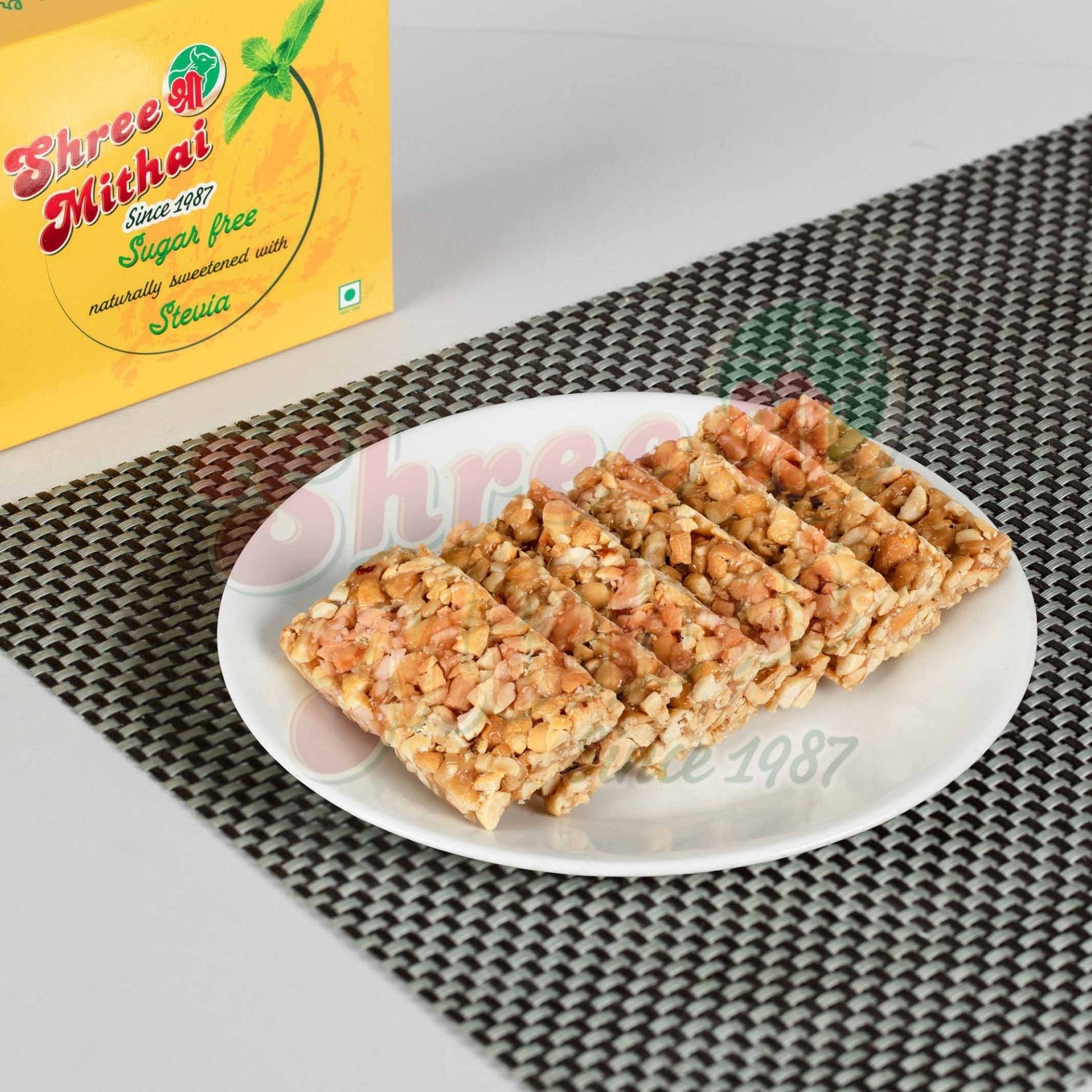 https://cdn.shopify.com/s/files/1/1857/6931/files/sugarfree-groundnut-chikki-339513.jpg?v=1762169511