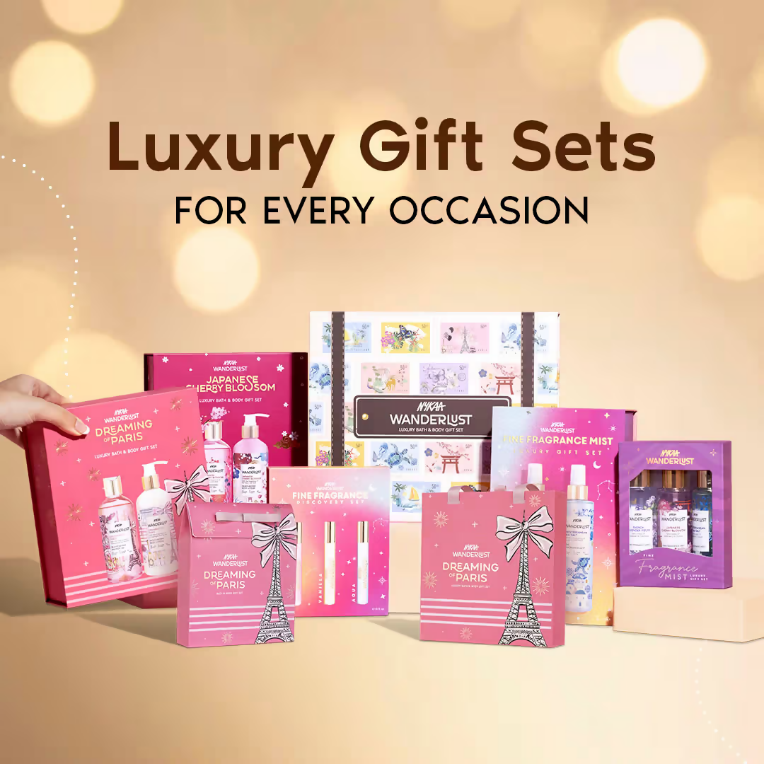Image 2 of Wanderlust Sparkling Stars Set for Women - Shower Gel, Lotion, Mist