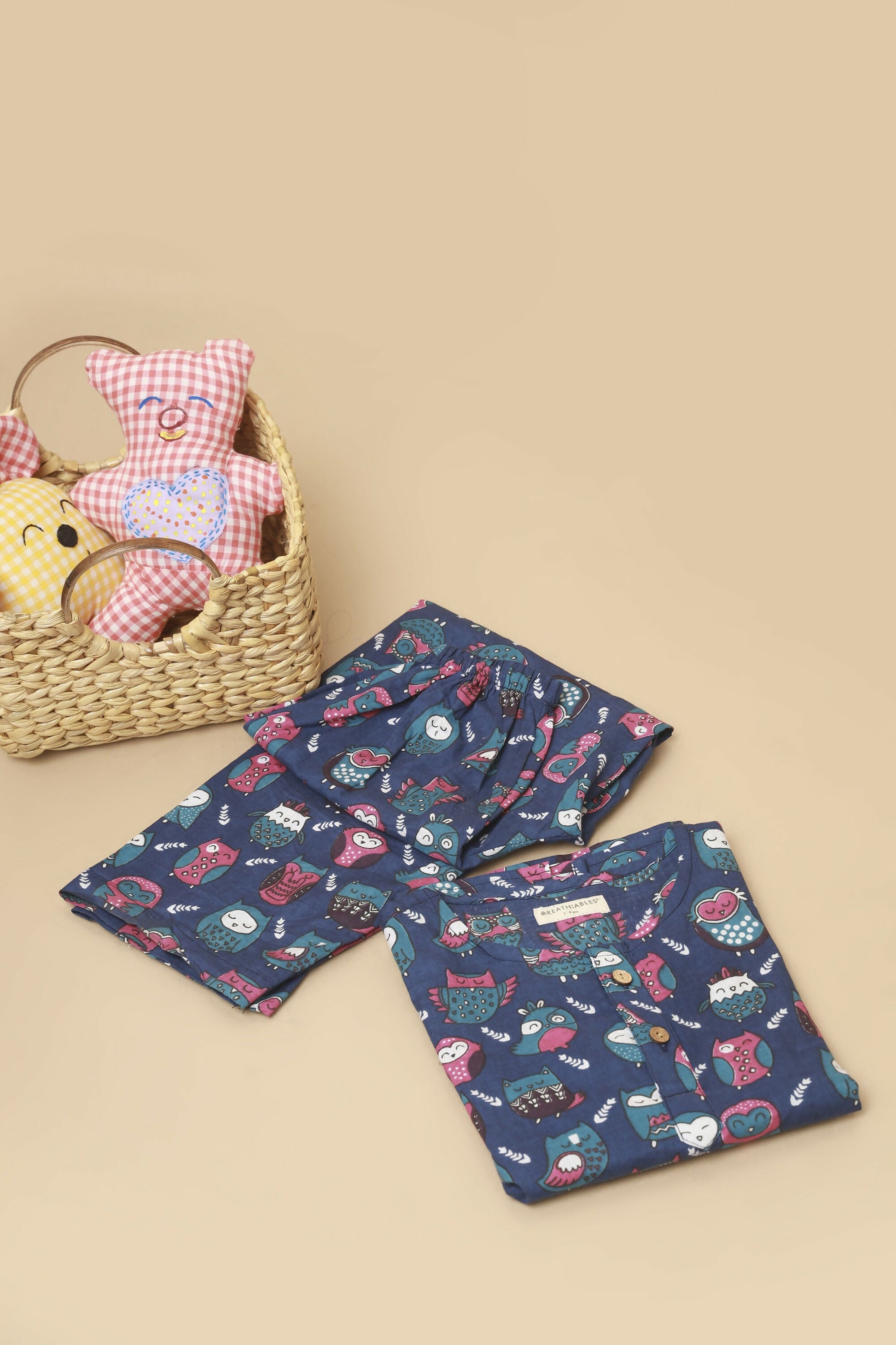 https://cdn.shopify.com/s/files/1/1857/6931/files/yRkqpytN4I.jpg?v=1779532371