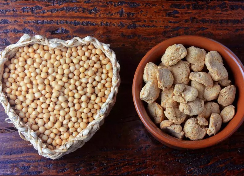 Soya Beans Vs Soya Chunks